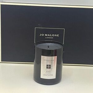 Jo Malone Myrrh & Tonka Black and Silver Candle